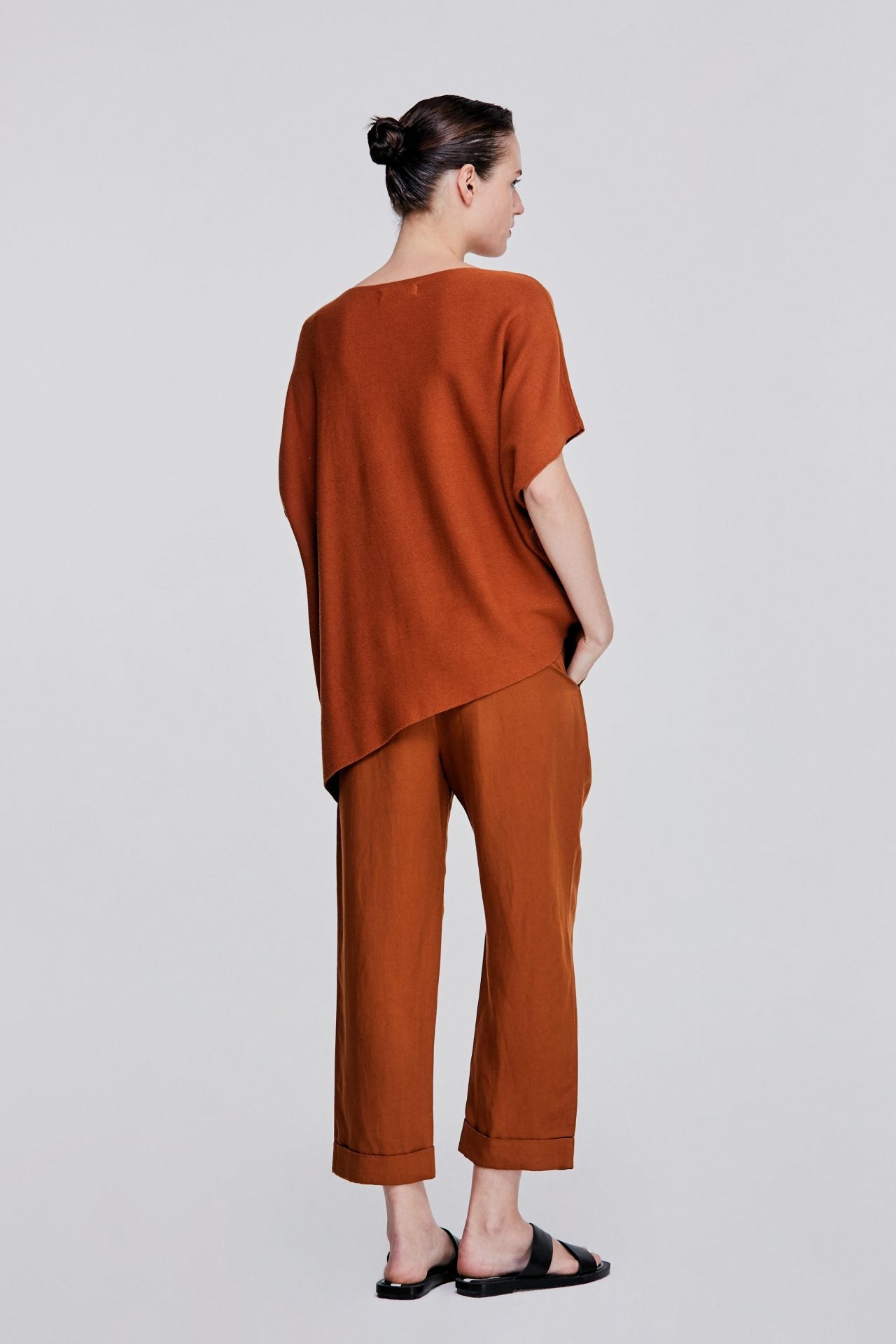 color:CAMEL