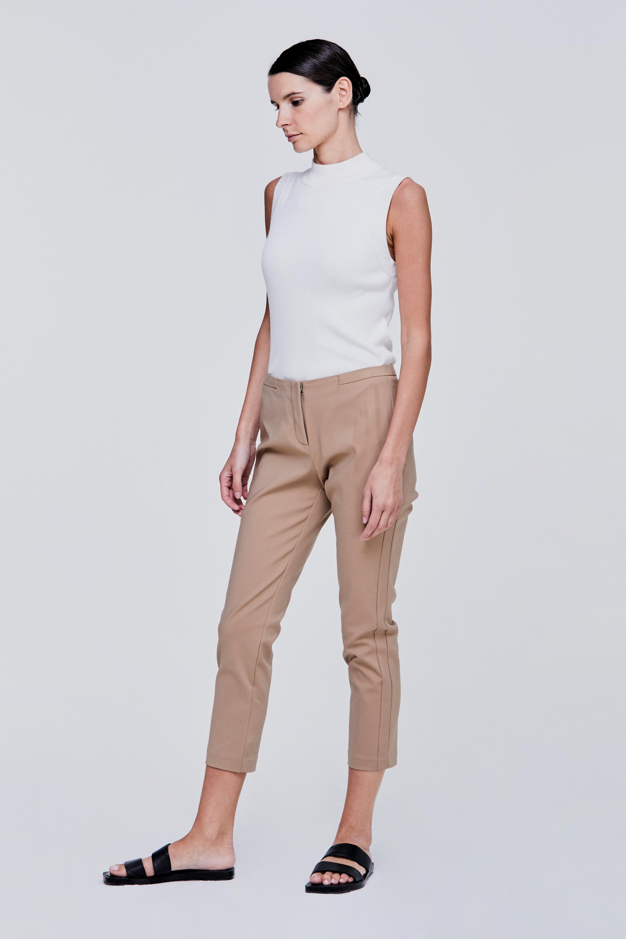 color:KHAKI