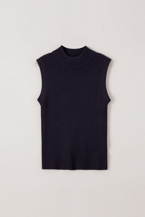 color:NAVY