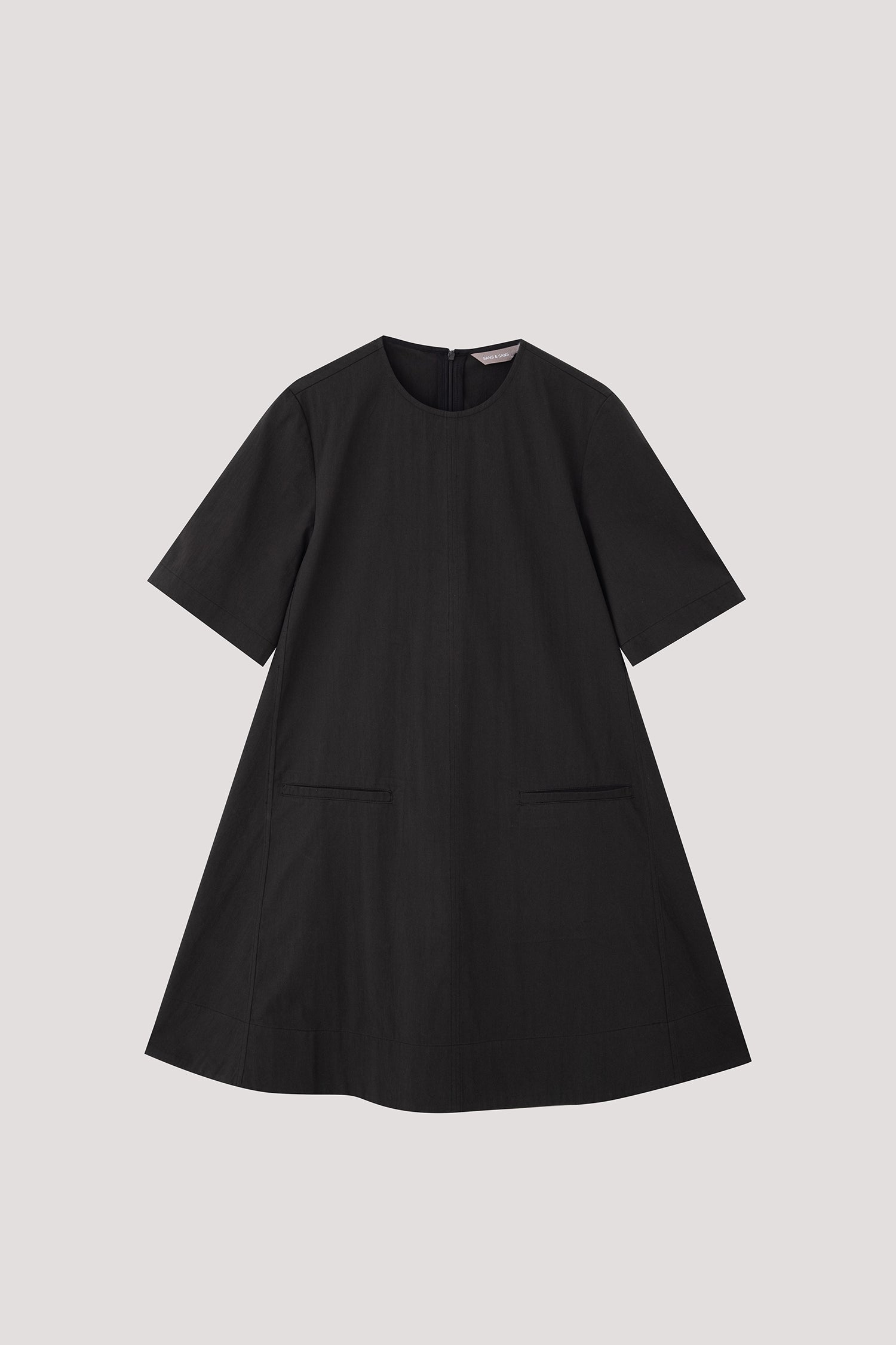 color:NOIR