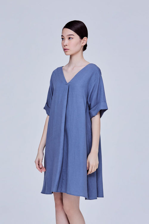 color:STEEL BLUE