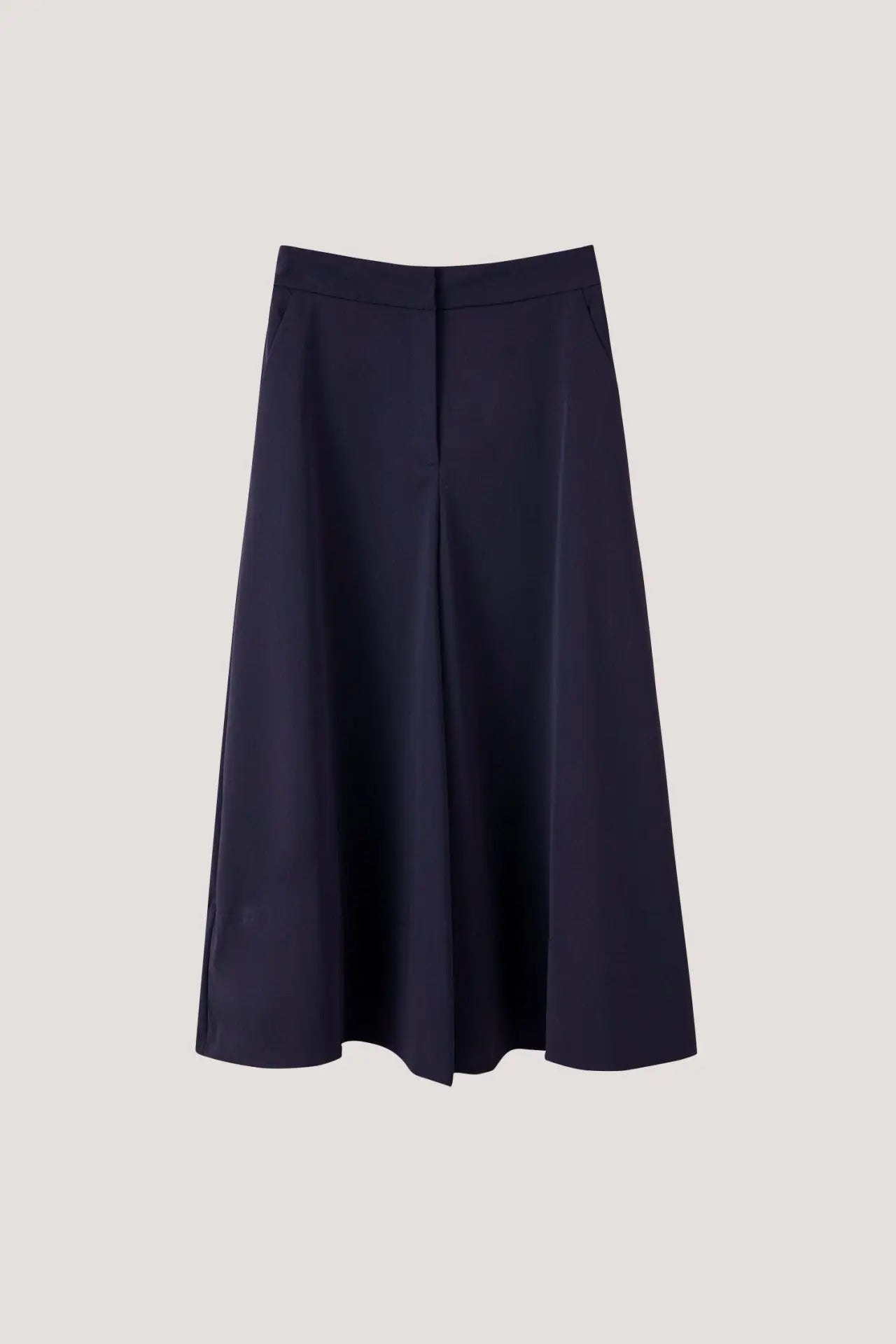 color:NAVY