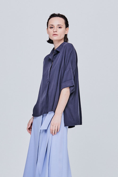 color:NAVY
