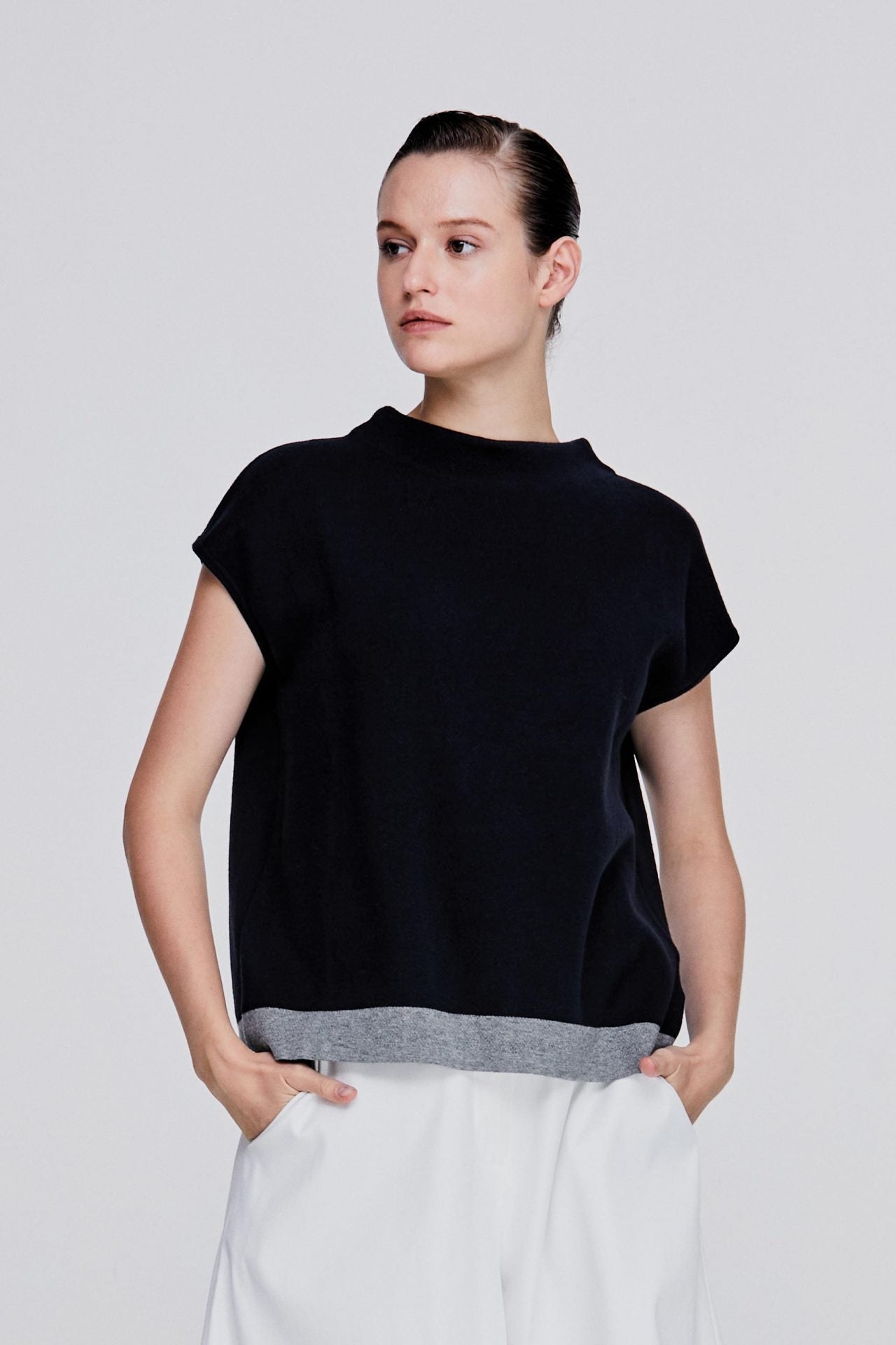 color:NAVY