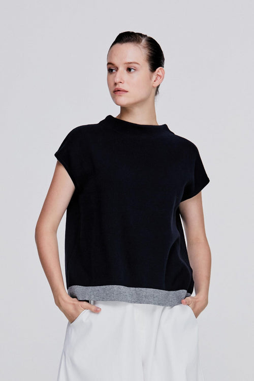 color:NAVY