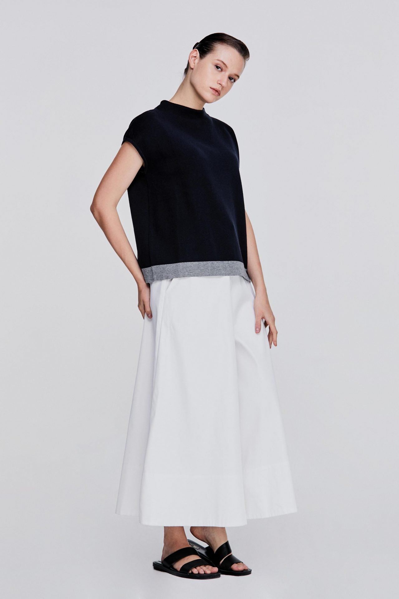 color:NAVY