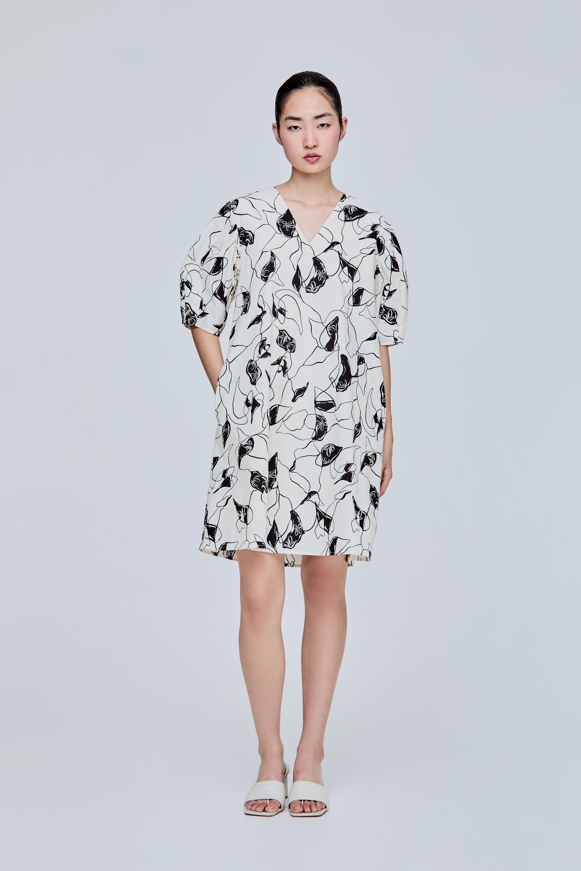 color:CREAM PRINTED