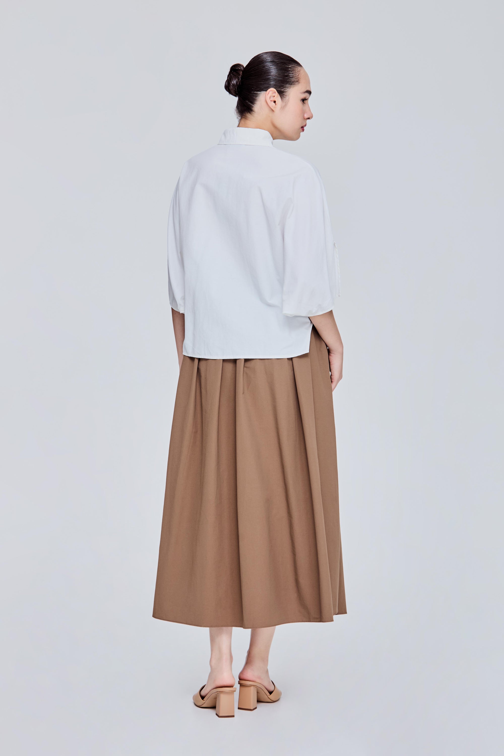color:IVORY
