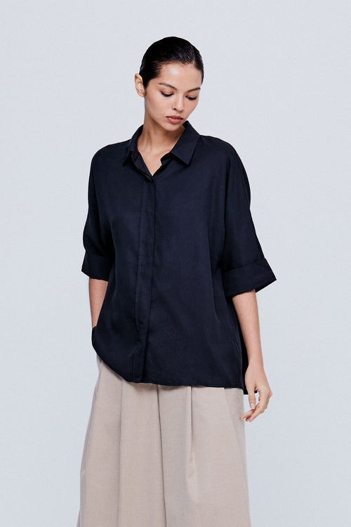 color:NAVY