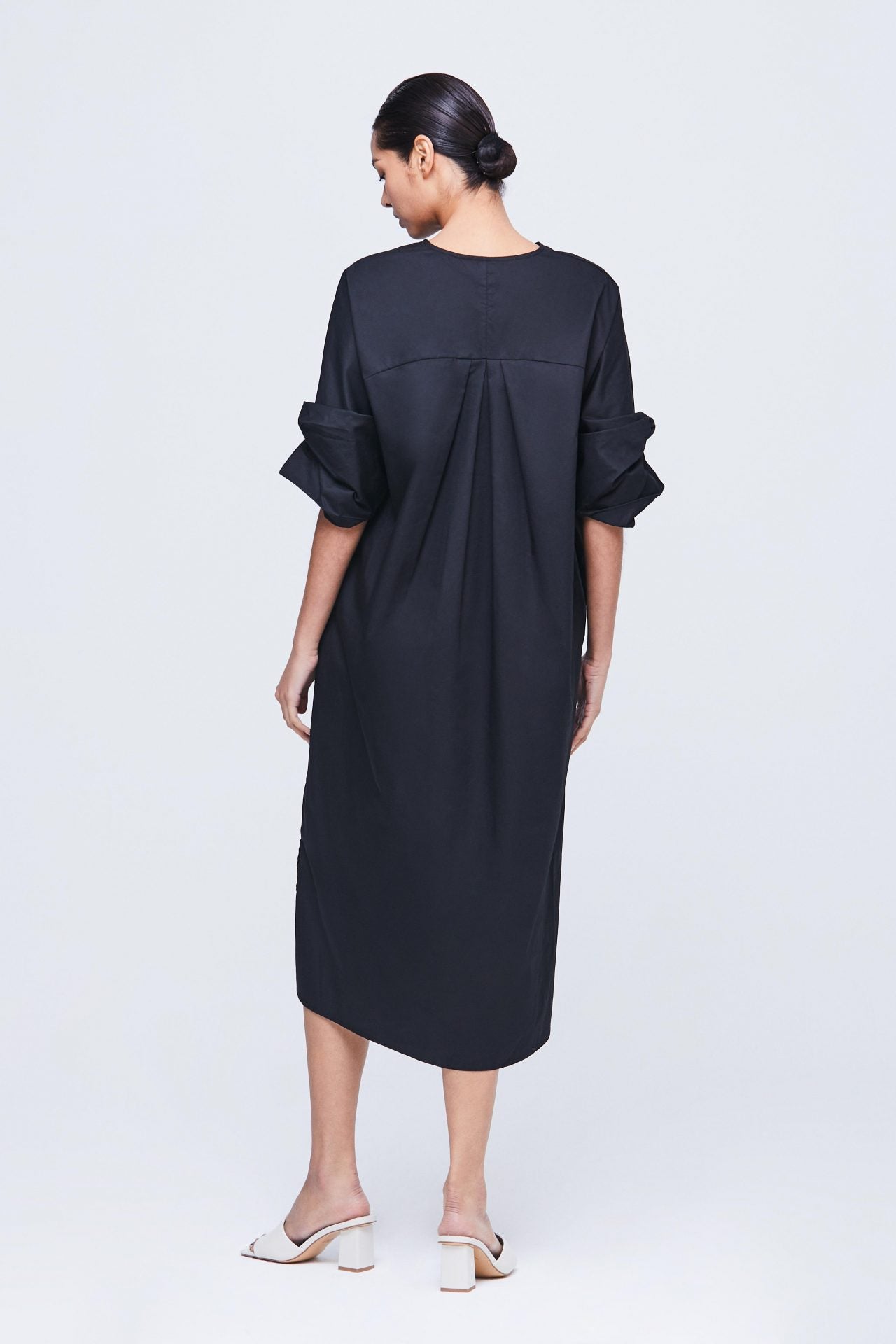 color:NOIR