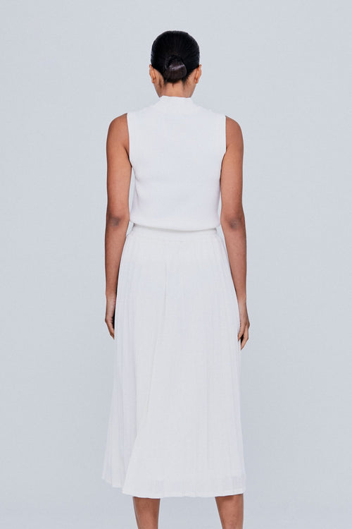 color:IVORY