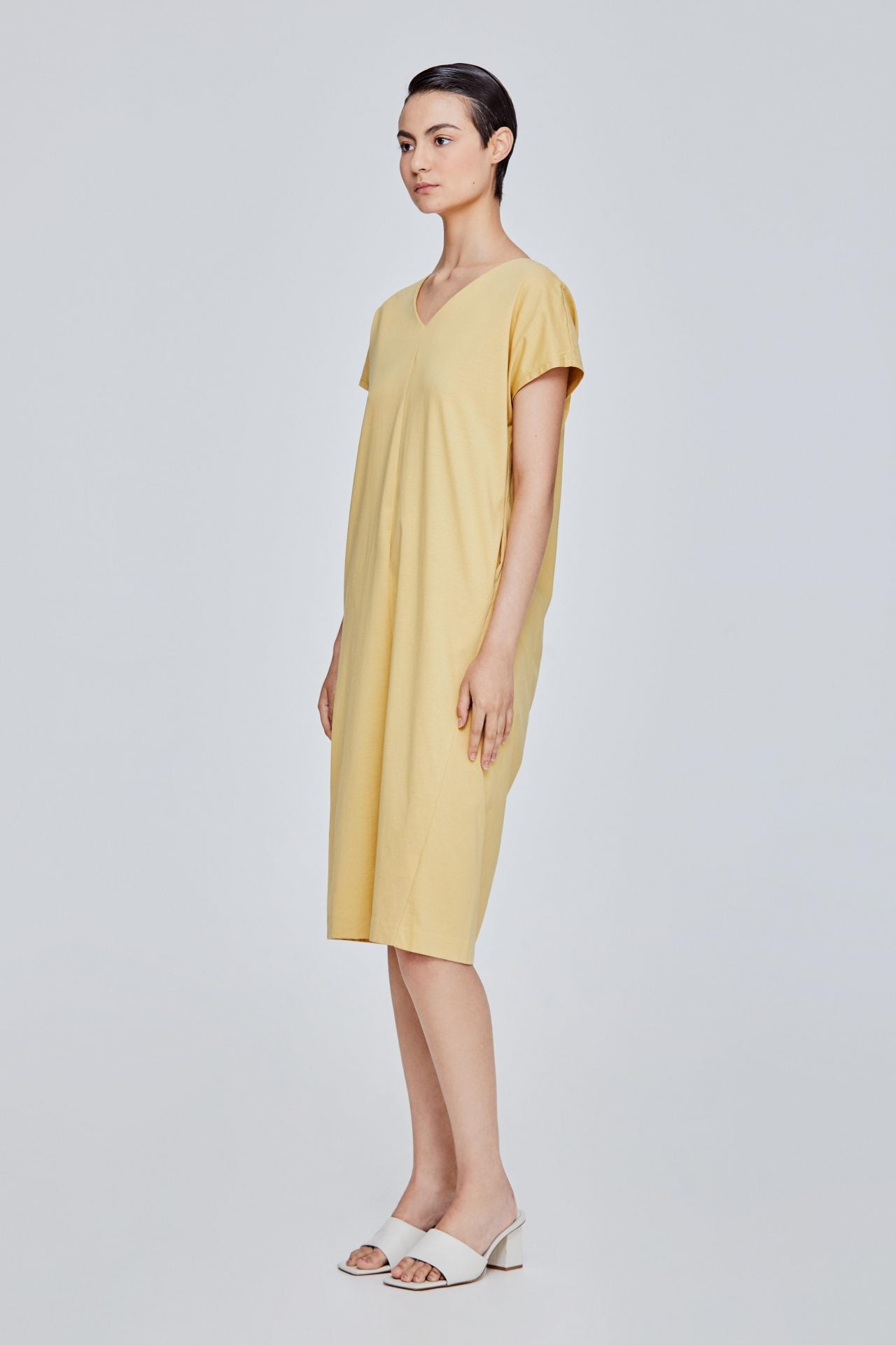 color:MELLOW