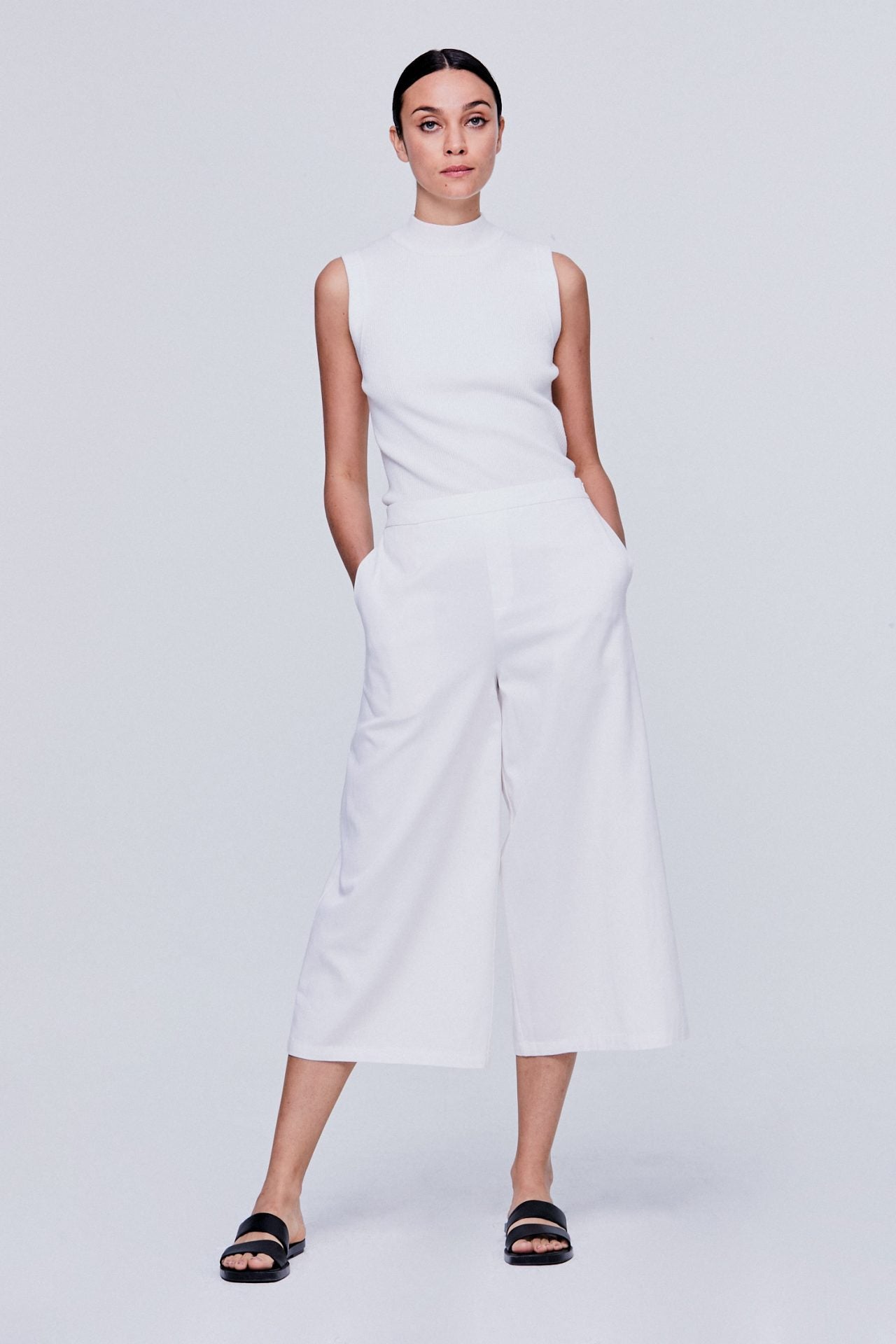 color:IVORY