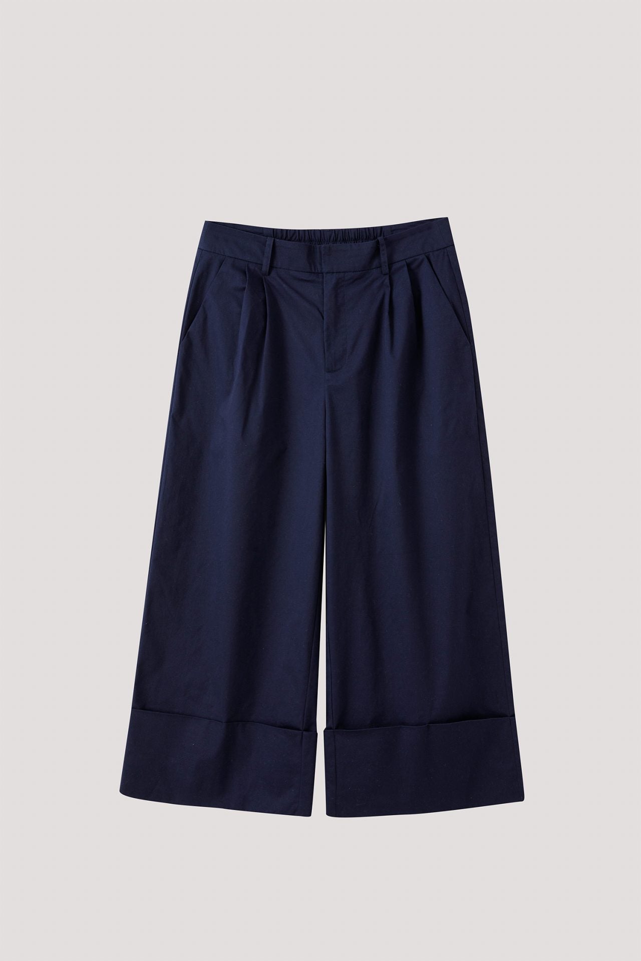 color:NAVY