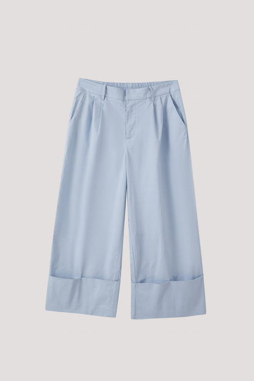 color:SKY BLUE
