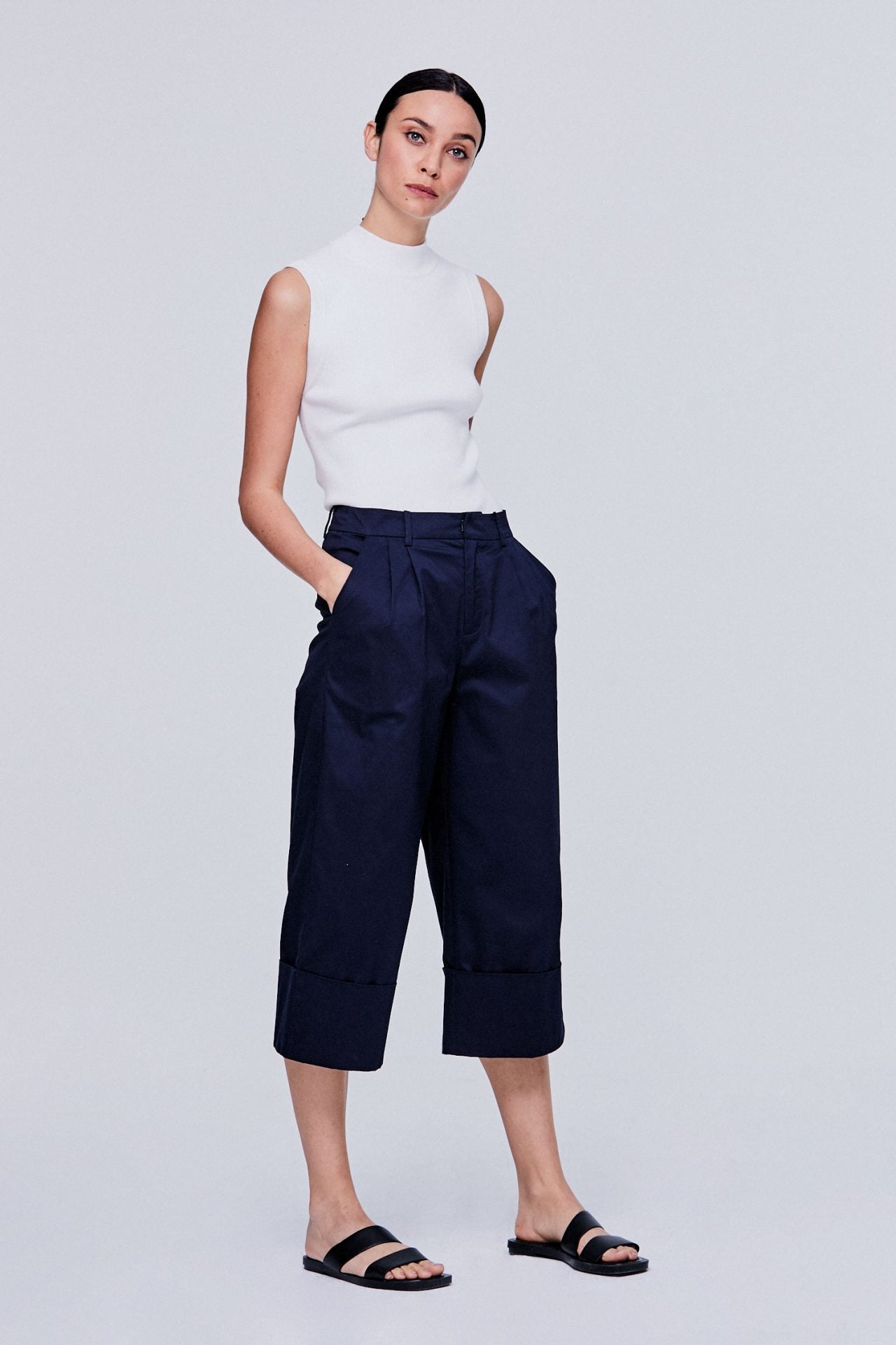 color:NAVY