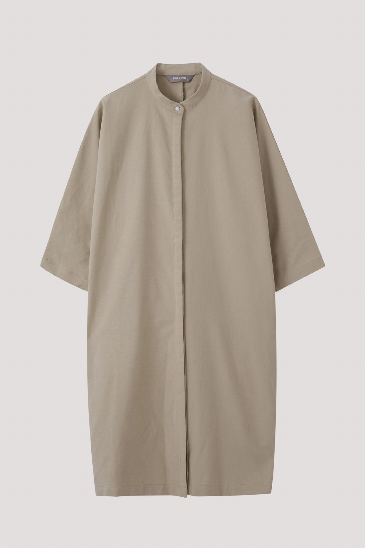 color:KHAKI