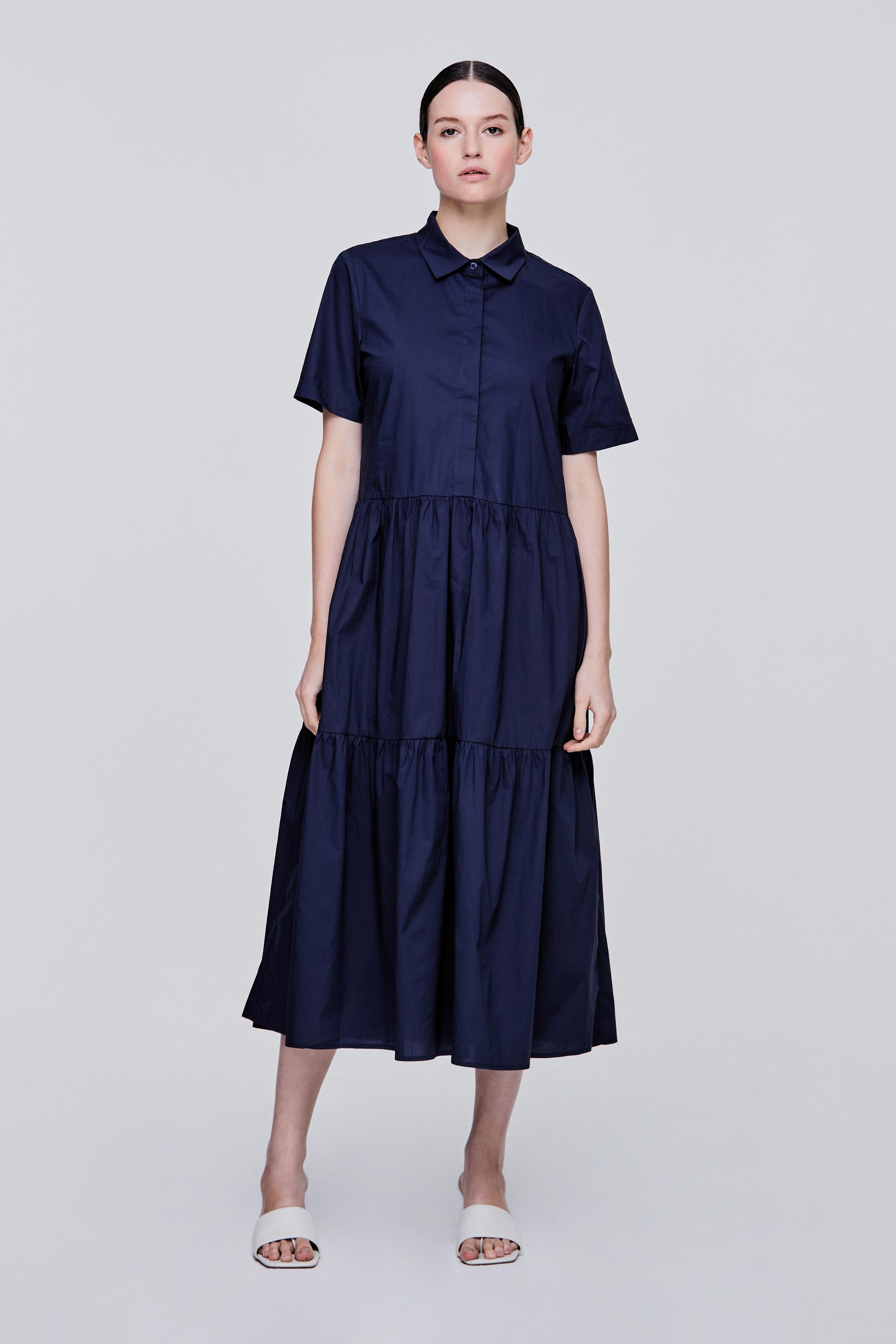 color:NAVY