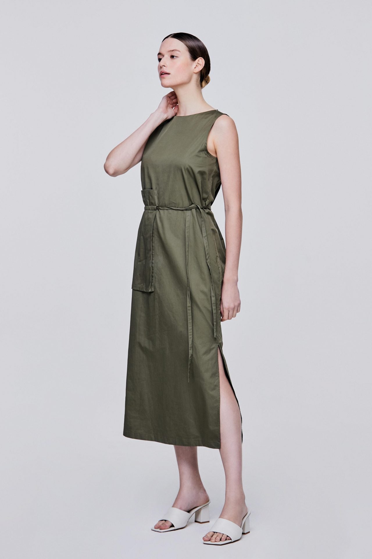 color:ARMY GREEN