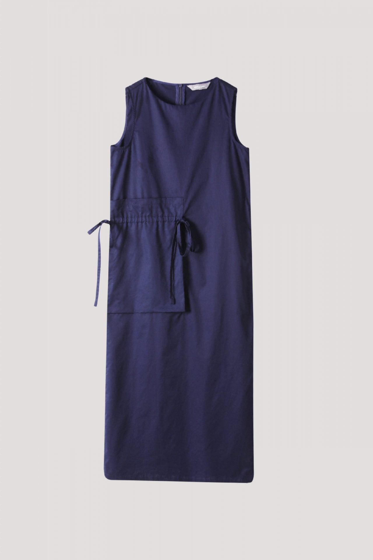 color:NAVY