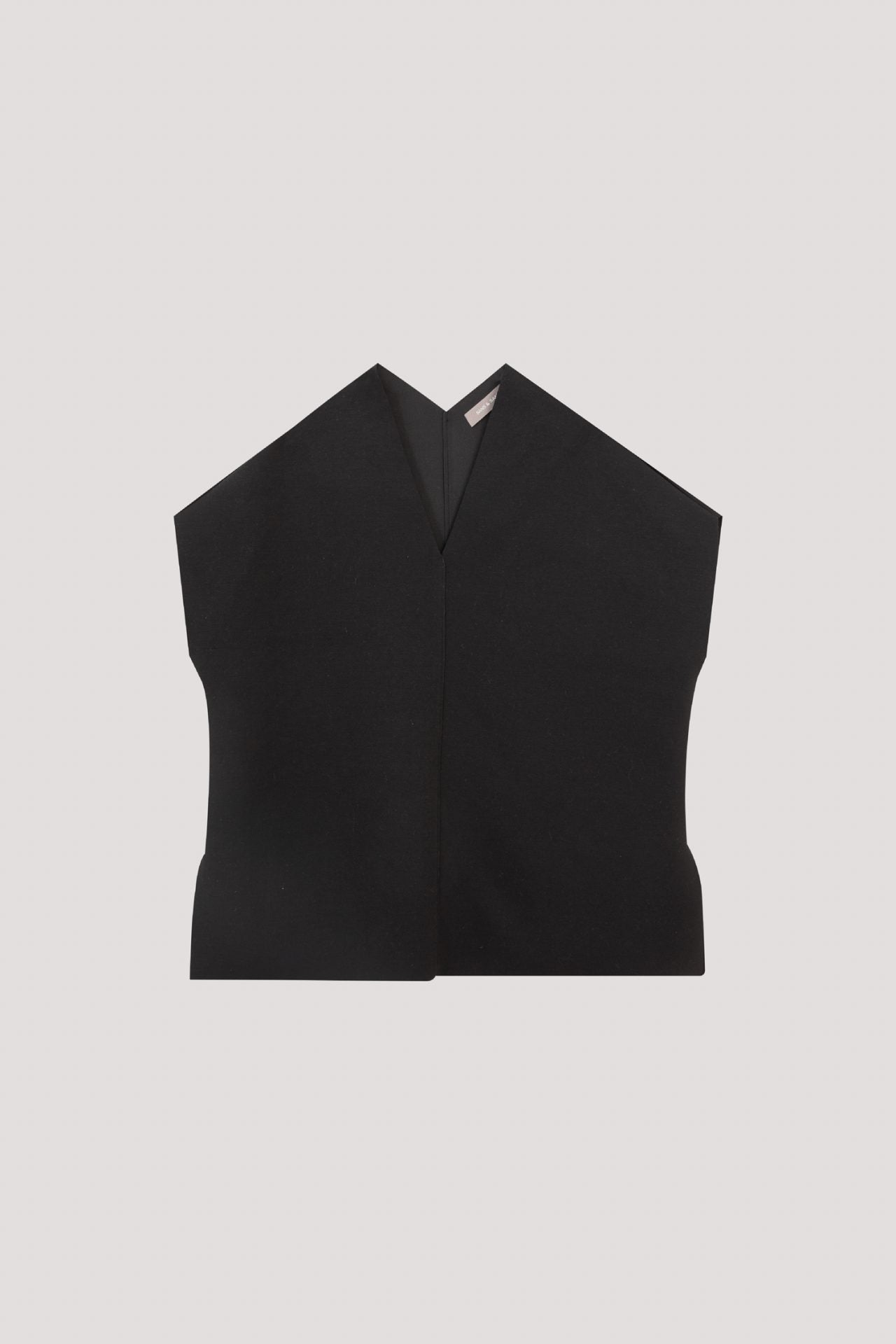 color:NOIR