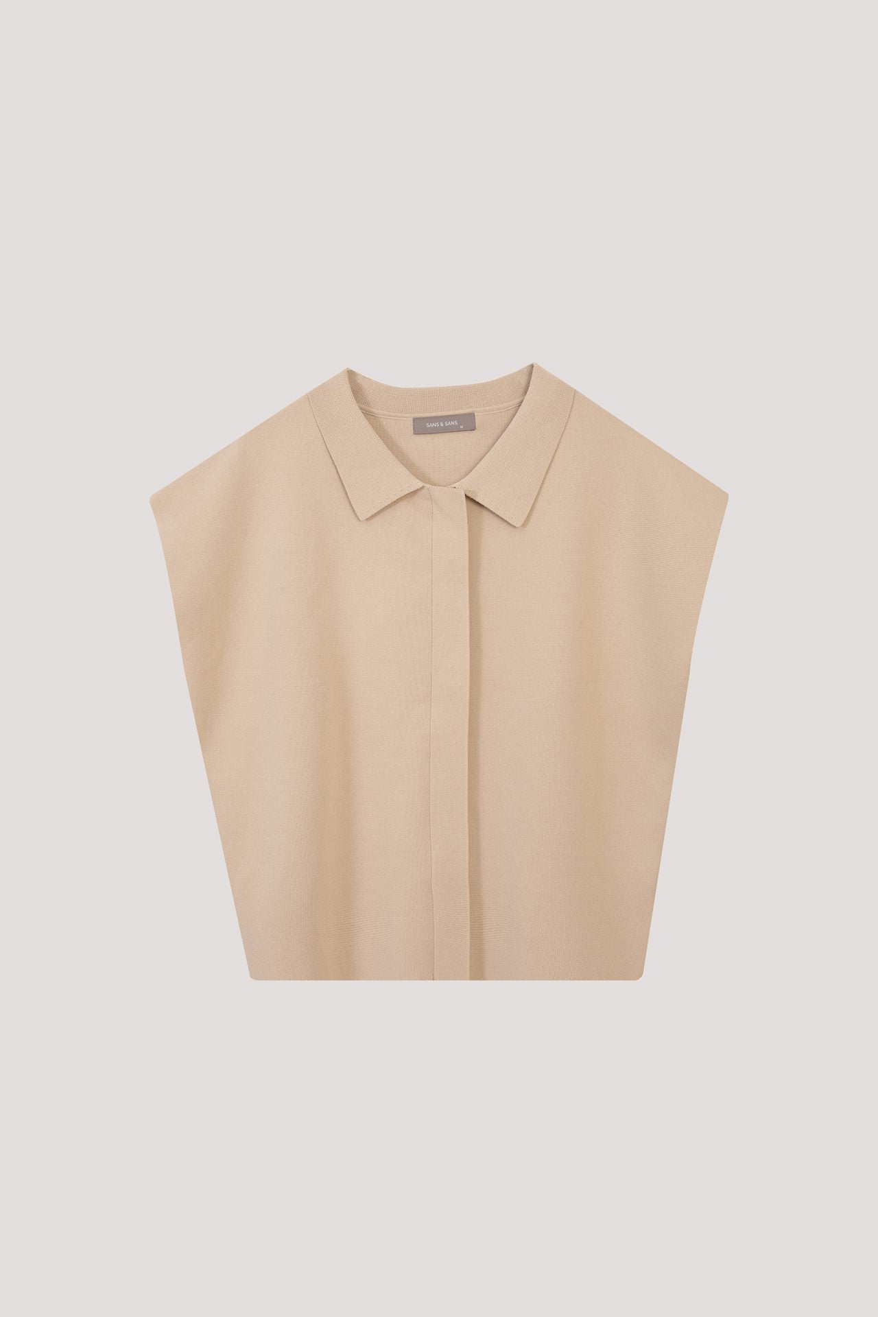 color:BEIGE