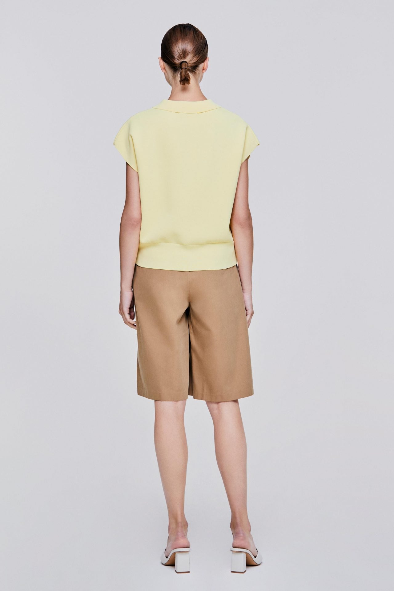 color:PALE YELLOW
