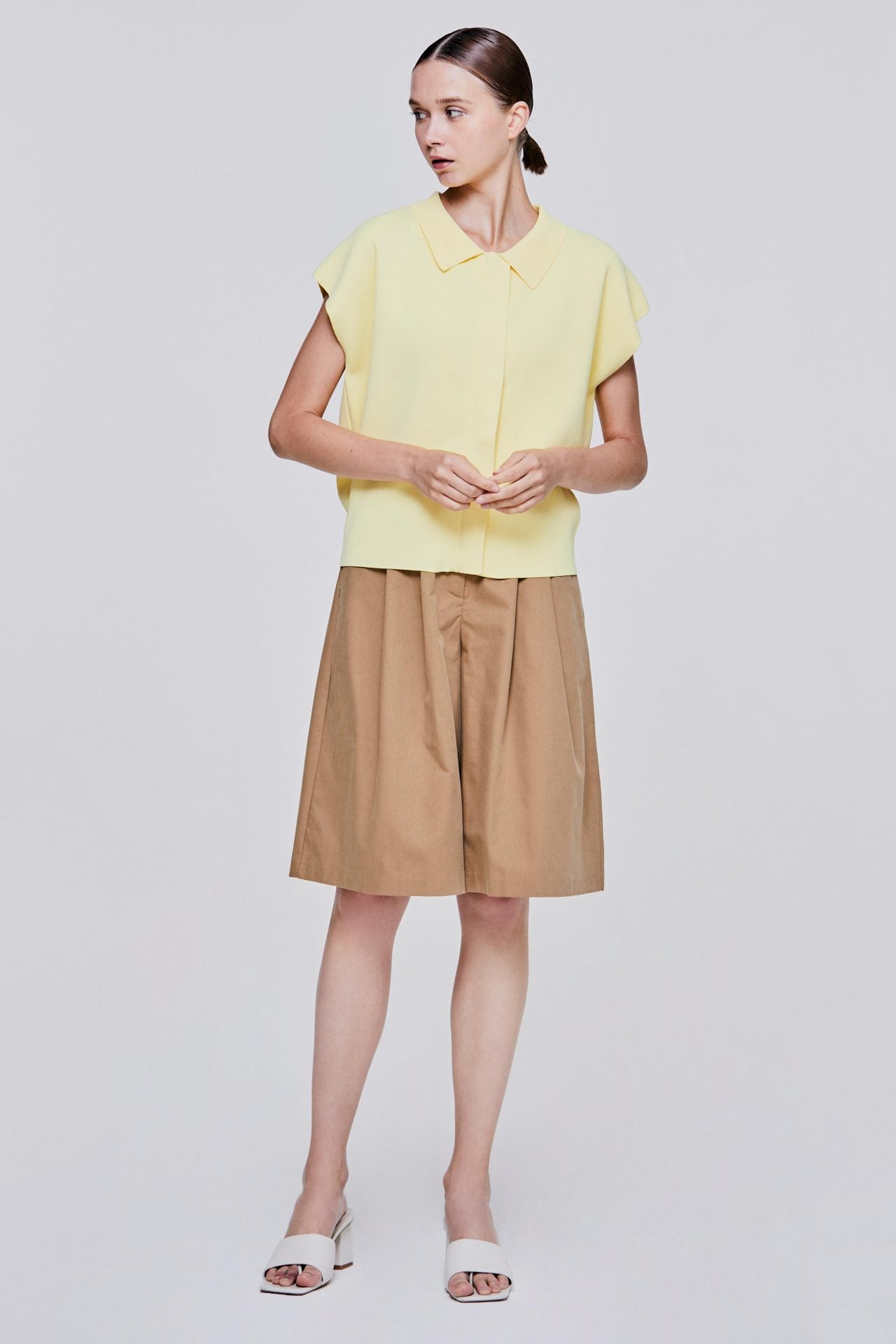 color:PALE YELLOW