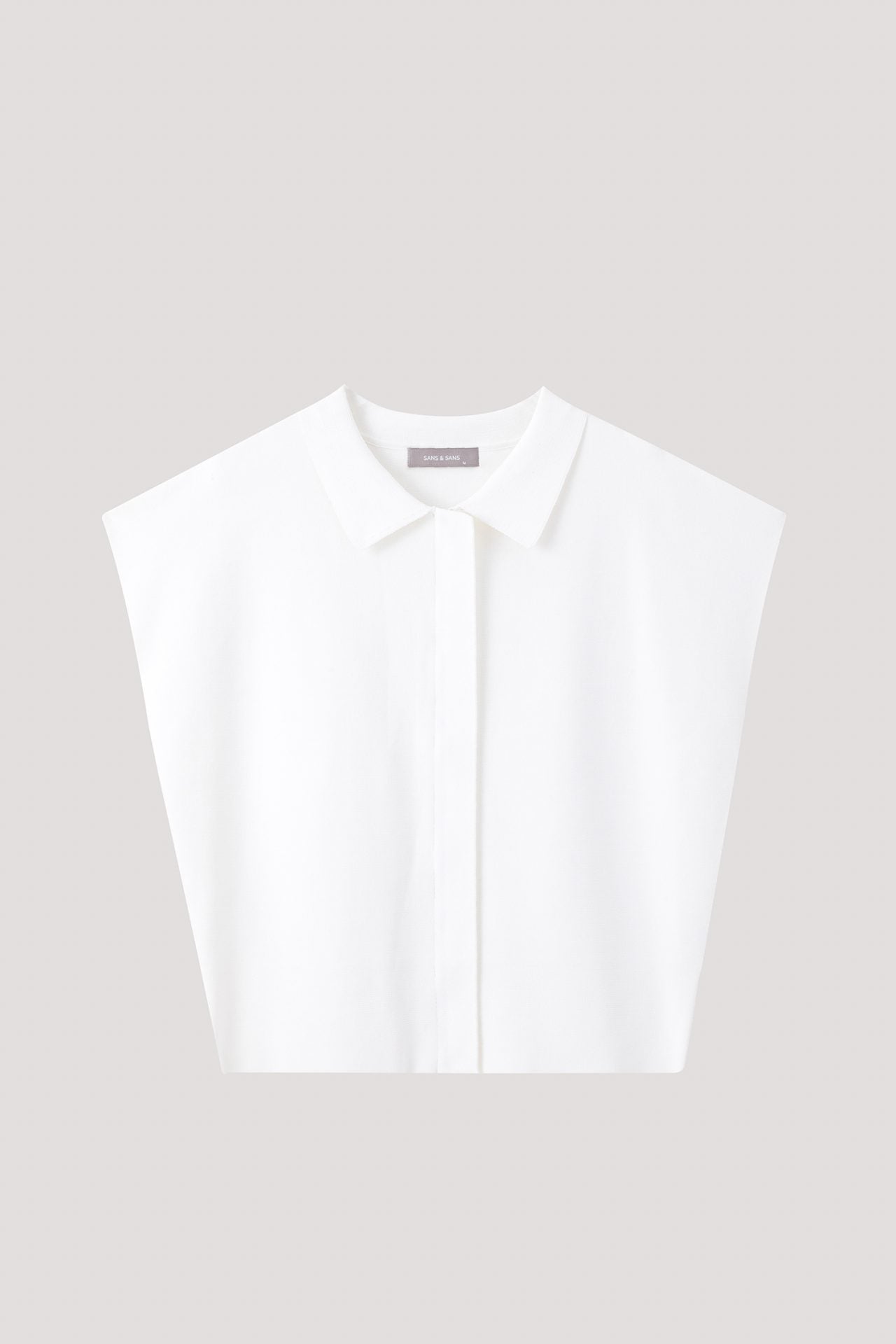 color:CREAM