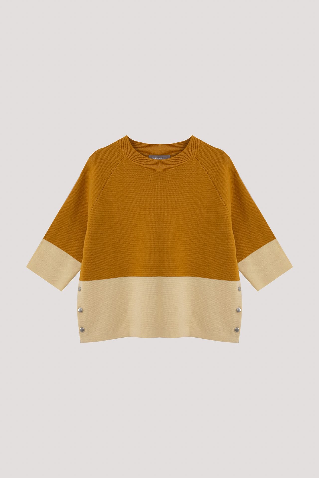 color:MARIGOLD