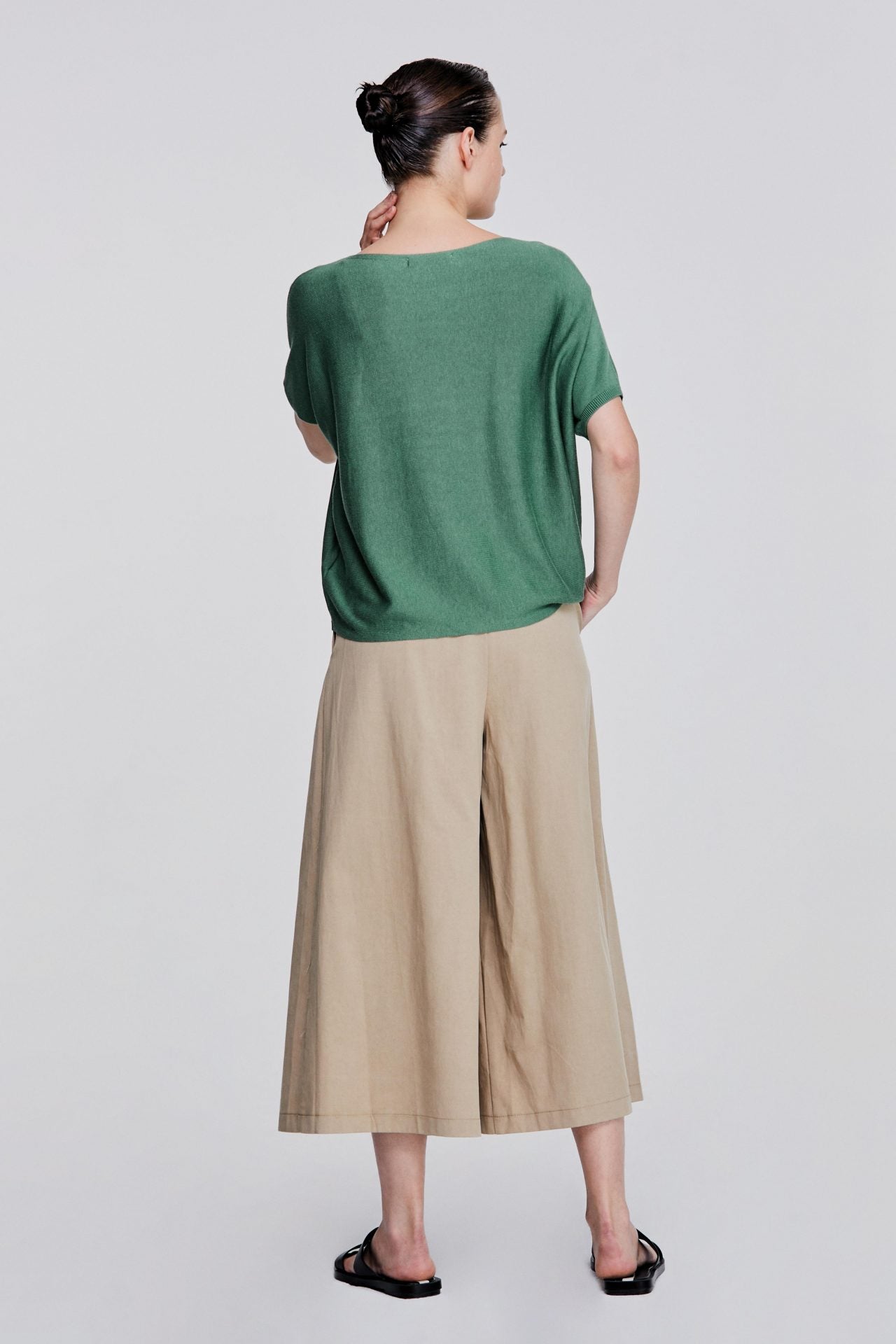 color:VIRIDIAN