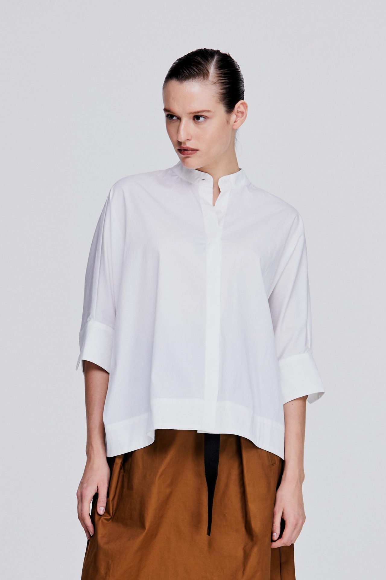 color:IVORY