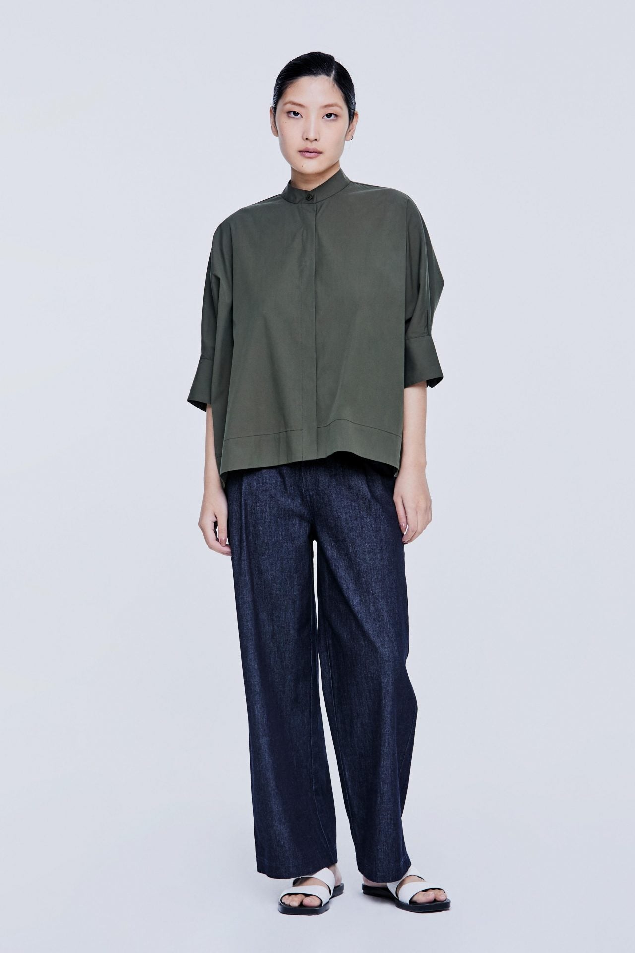 color:ARMY GREEN
