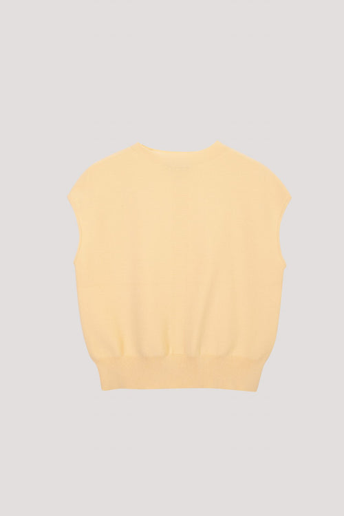 color:PALE YELLOW