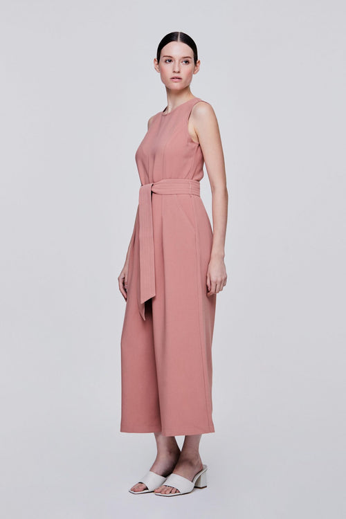 color:BLUSH
