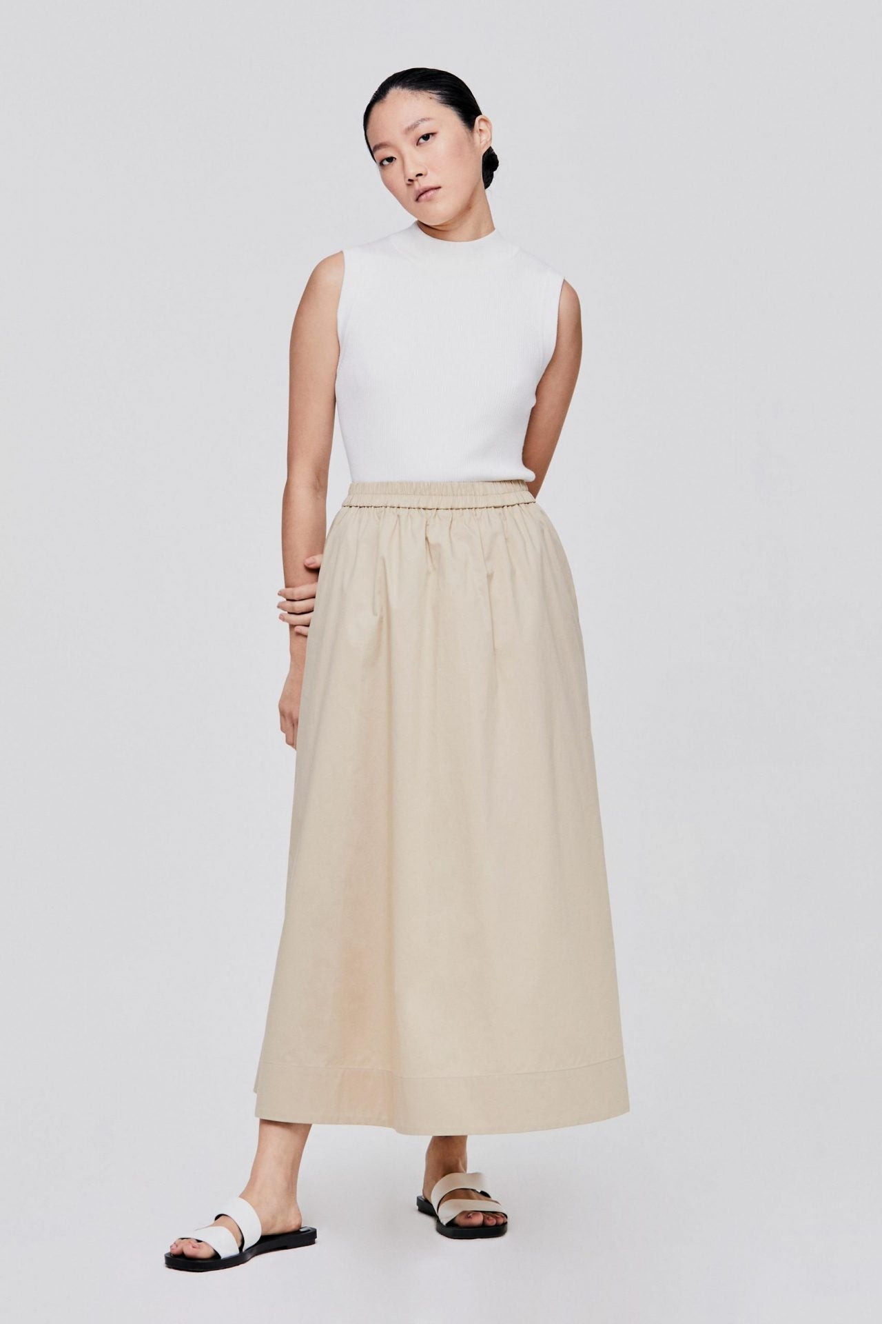 color:SAND