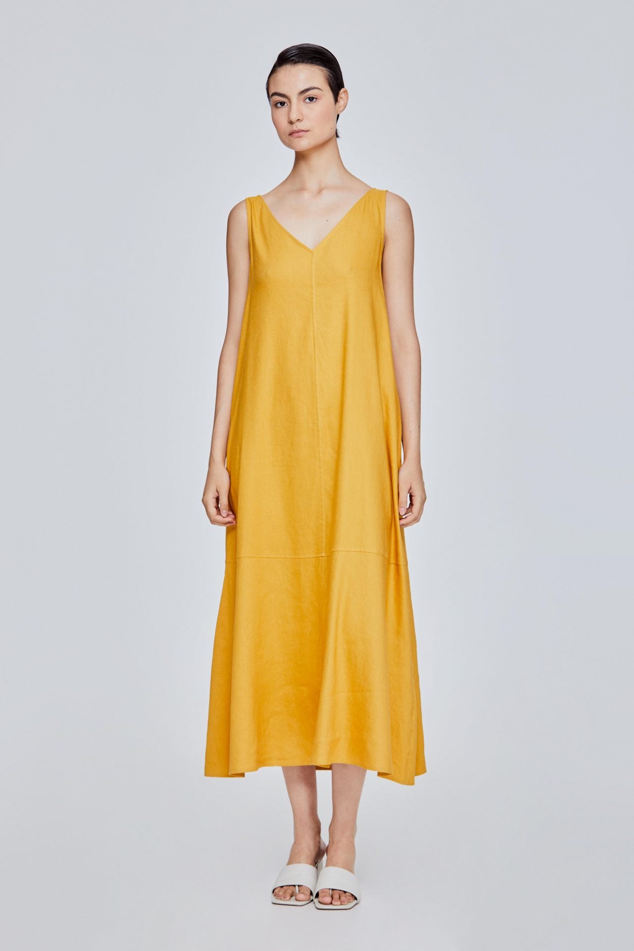 color:MARIGOLD