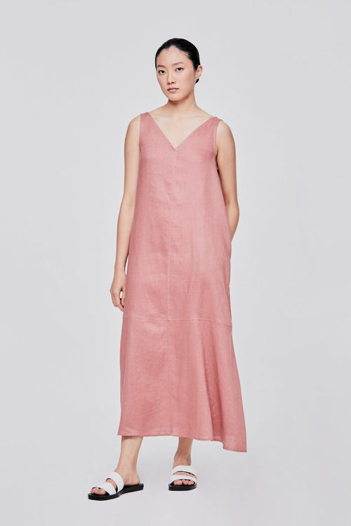 color:BLUSH