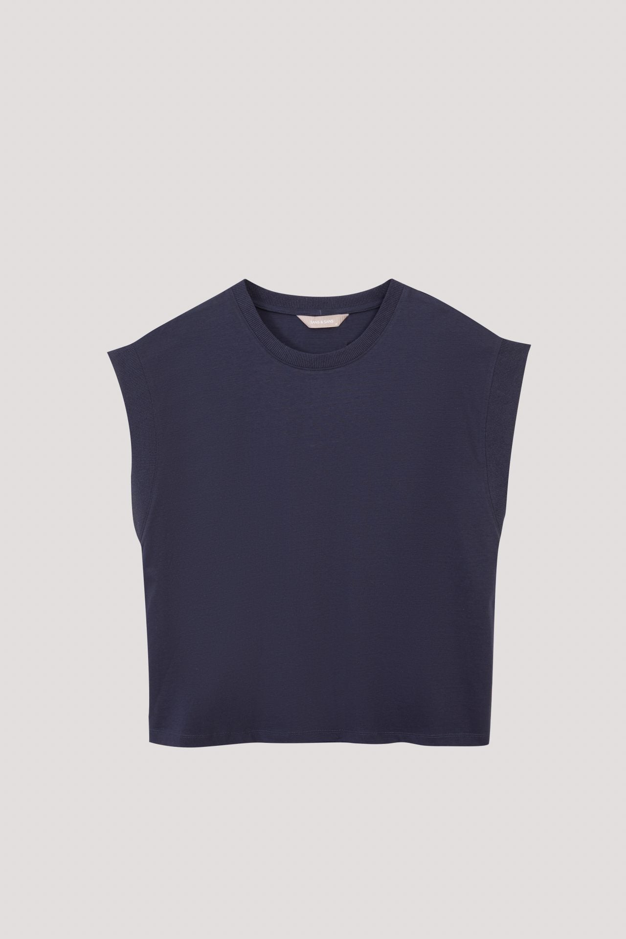 color:NAVY