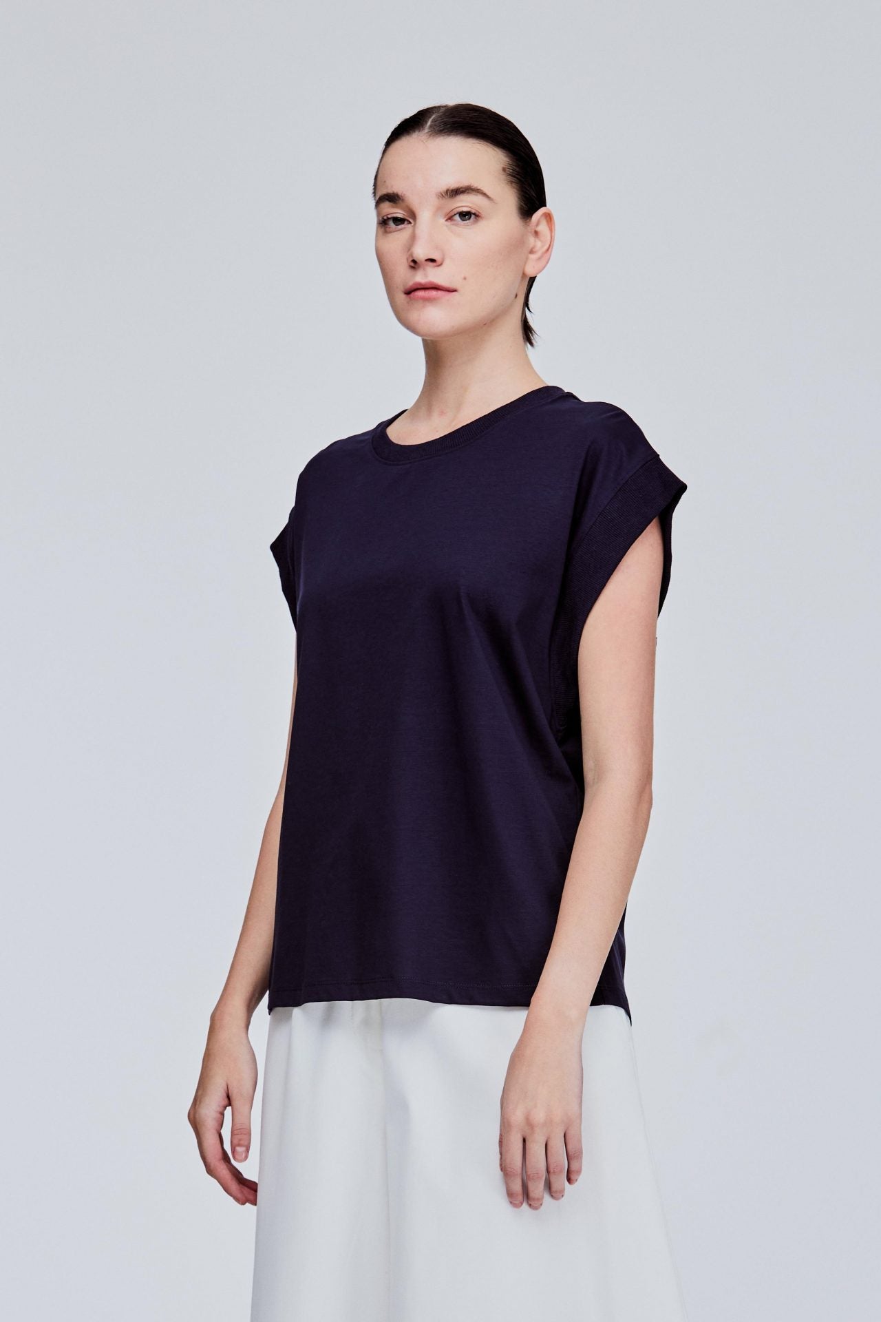 color:NAVY