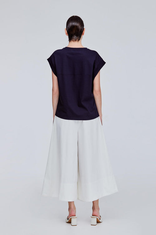 color:NAVY