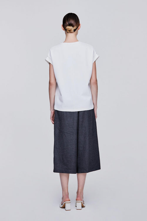 color:IVORY