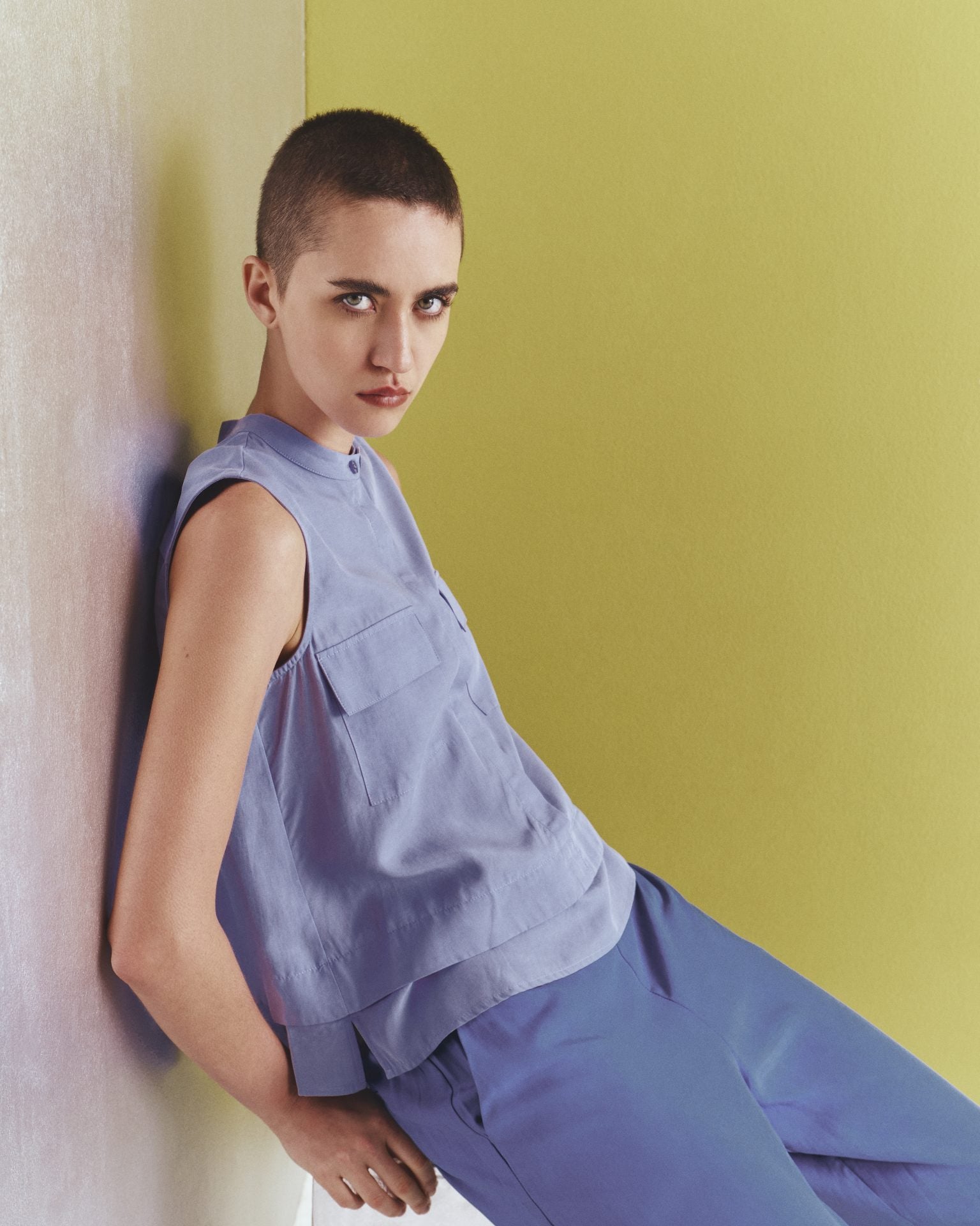 Sleeveless Cargo Shirt Blouse