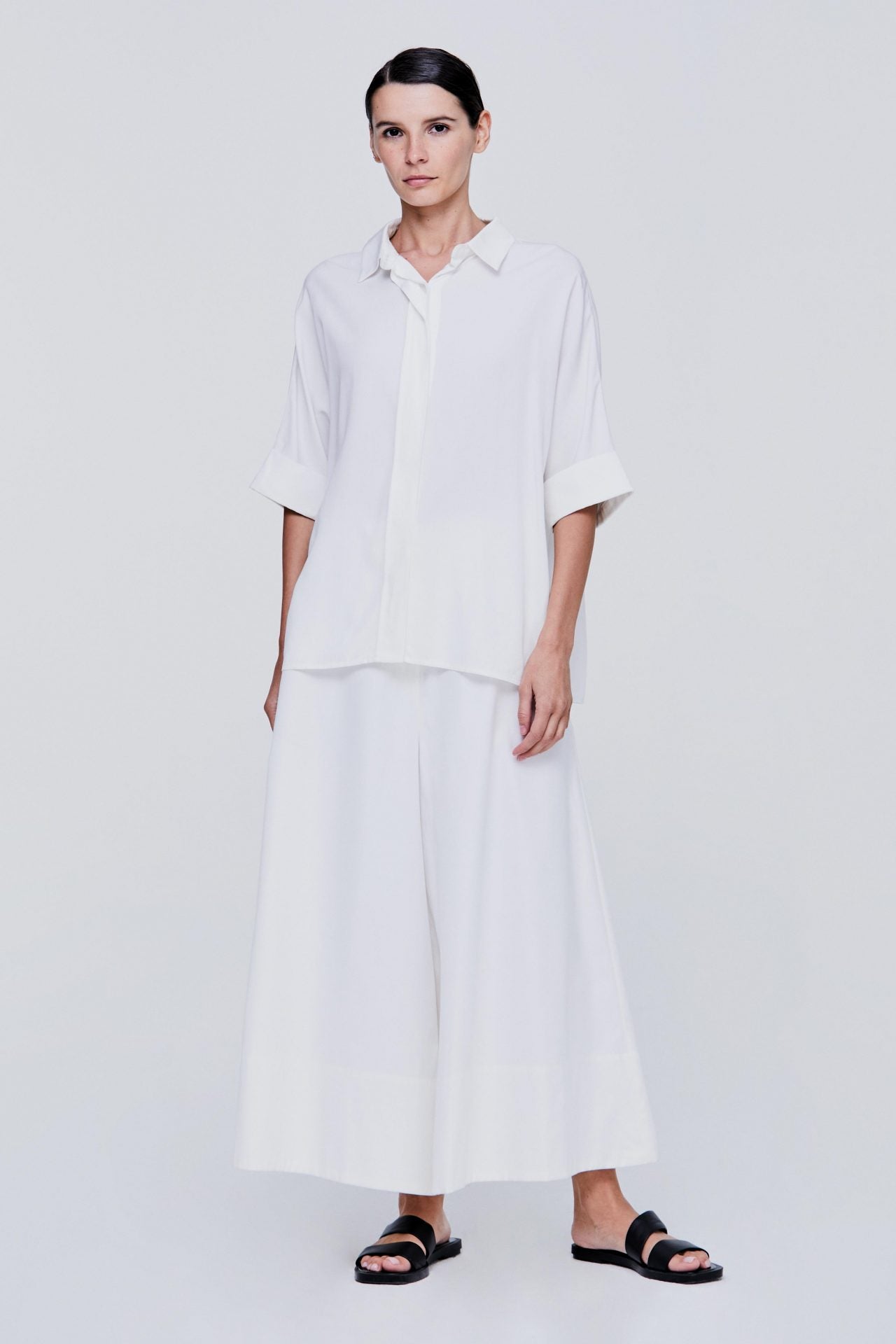 color:IVORY