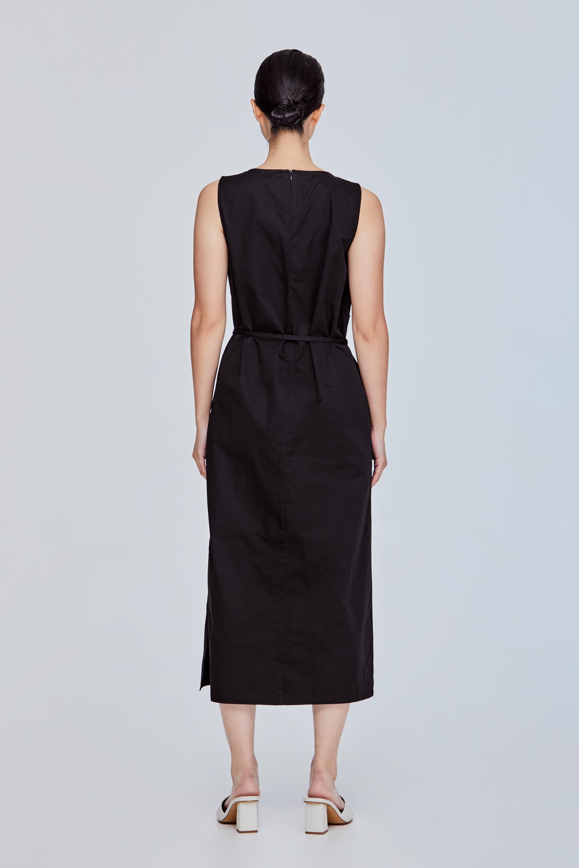 color:NOIR