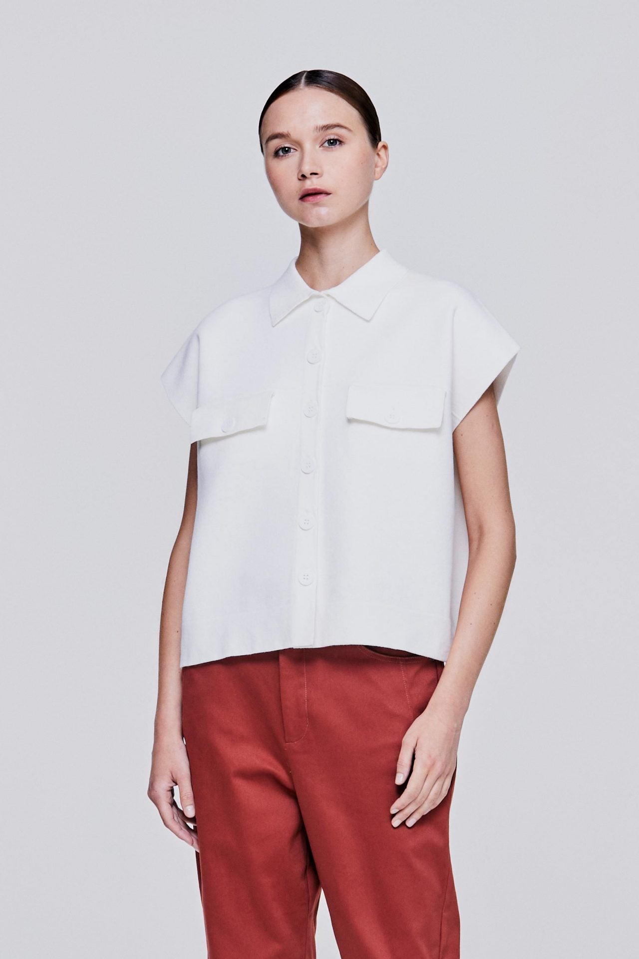 color:IVORY