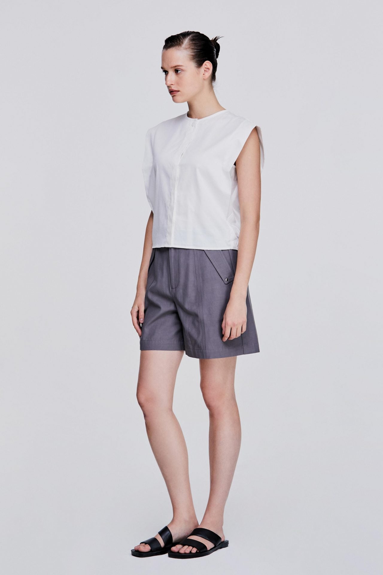 color:IVORY