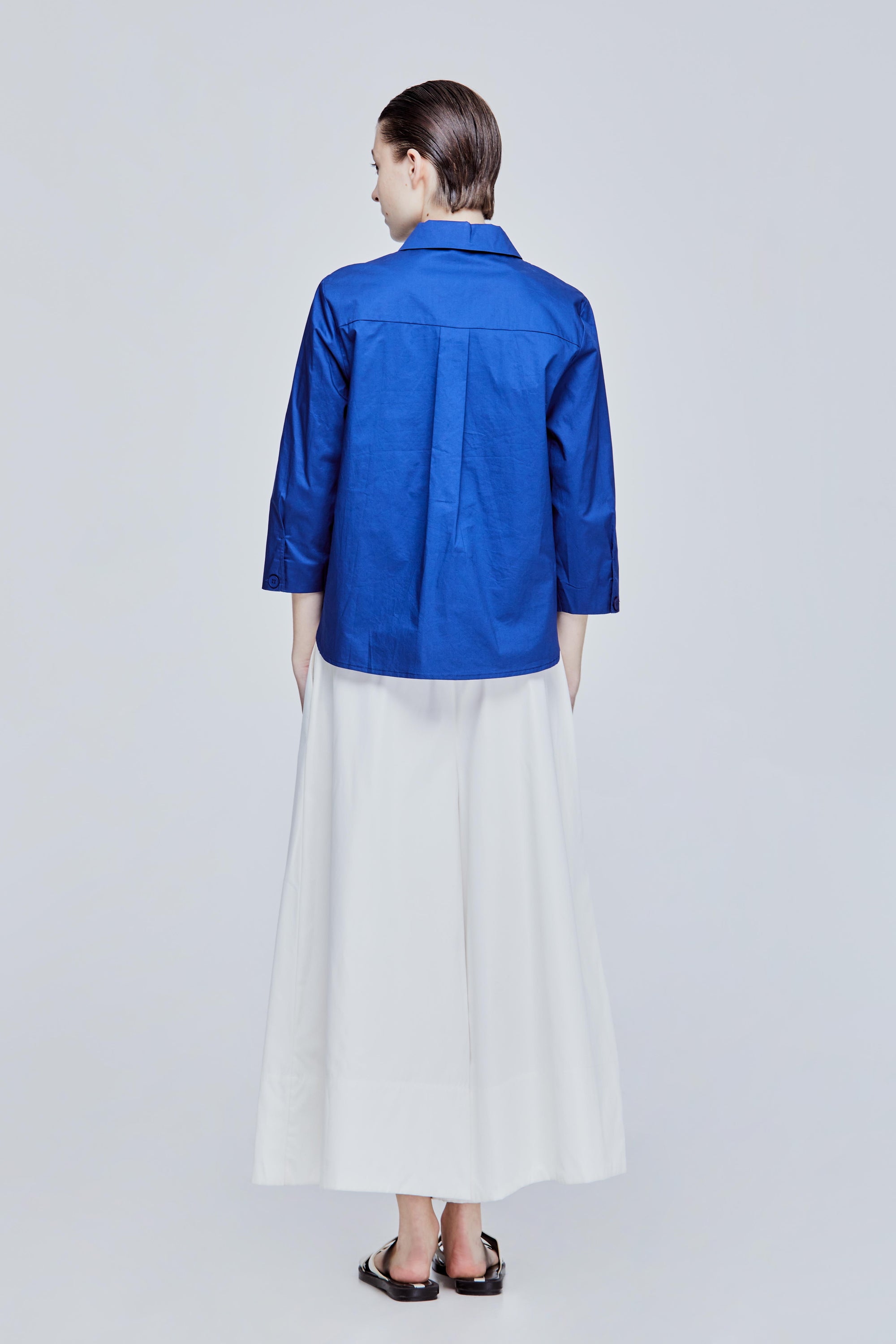 color:MIDNIGHT BLUE
