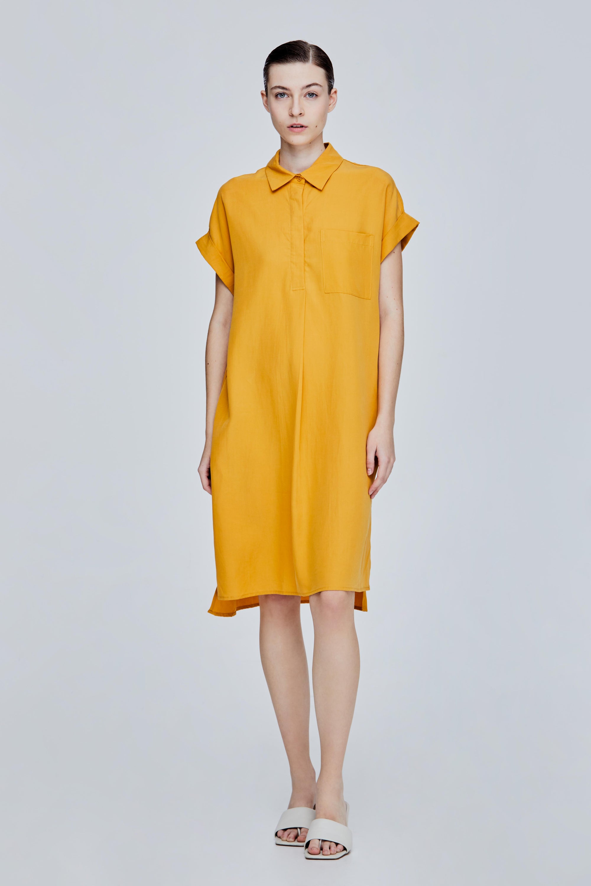 color:MARIGOLD