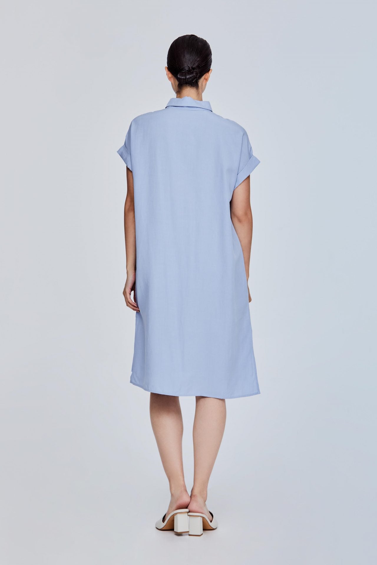 color:STEEL BLUE